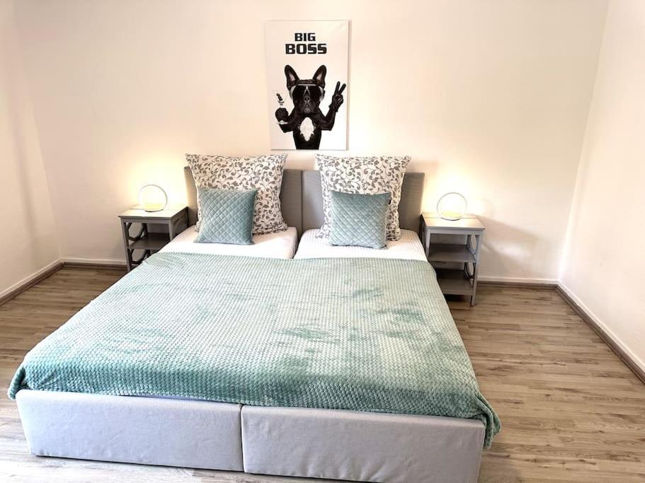 Theox Apartment No 8 - 90Qm Mit 2 Schlafzimmern Und 5 Betten Duisburg Dış mekan fotoğraf